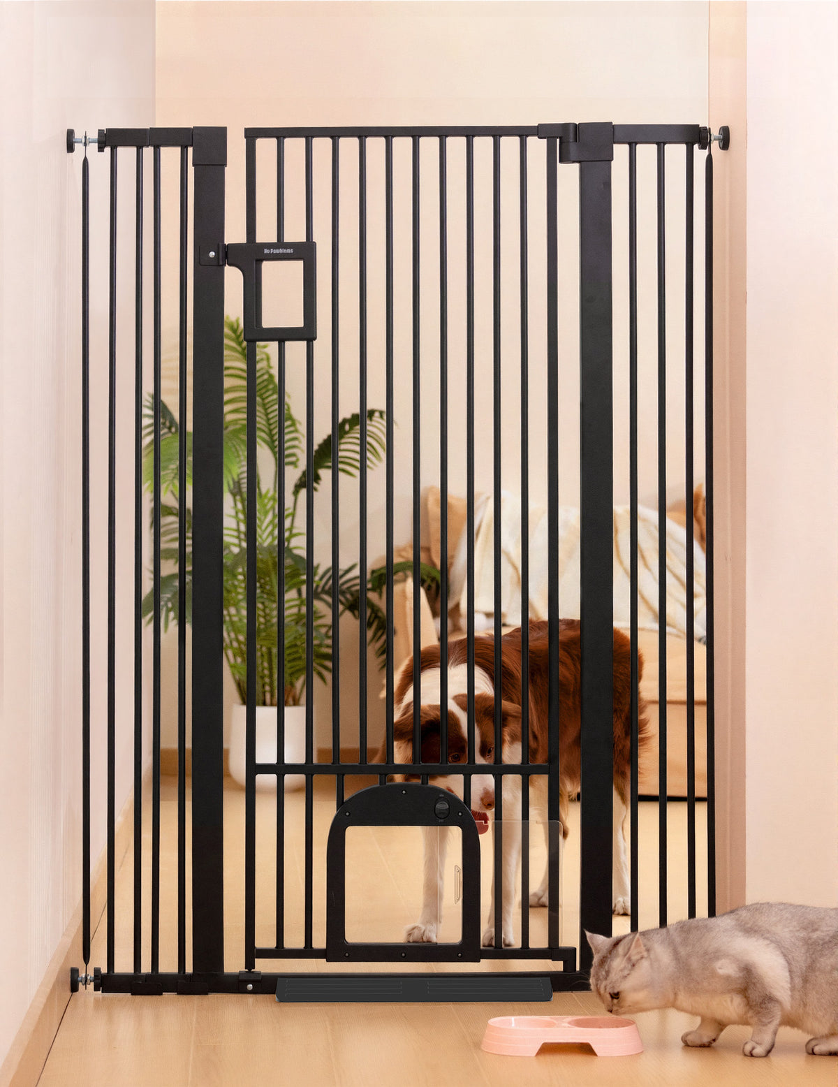 Doorman CM03 Pet Gate with Cat Door